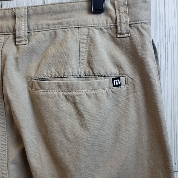 Travis Mathews Men's Shorts, Khaki, Size 32 - Picture 8 of 8